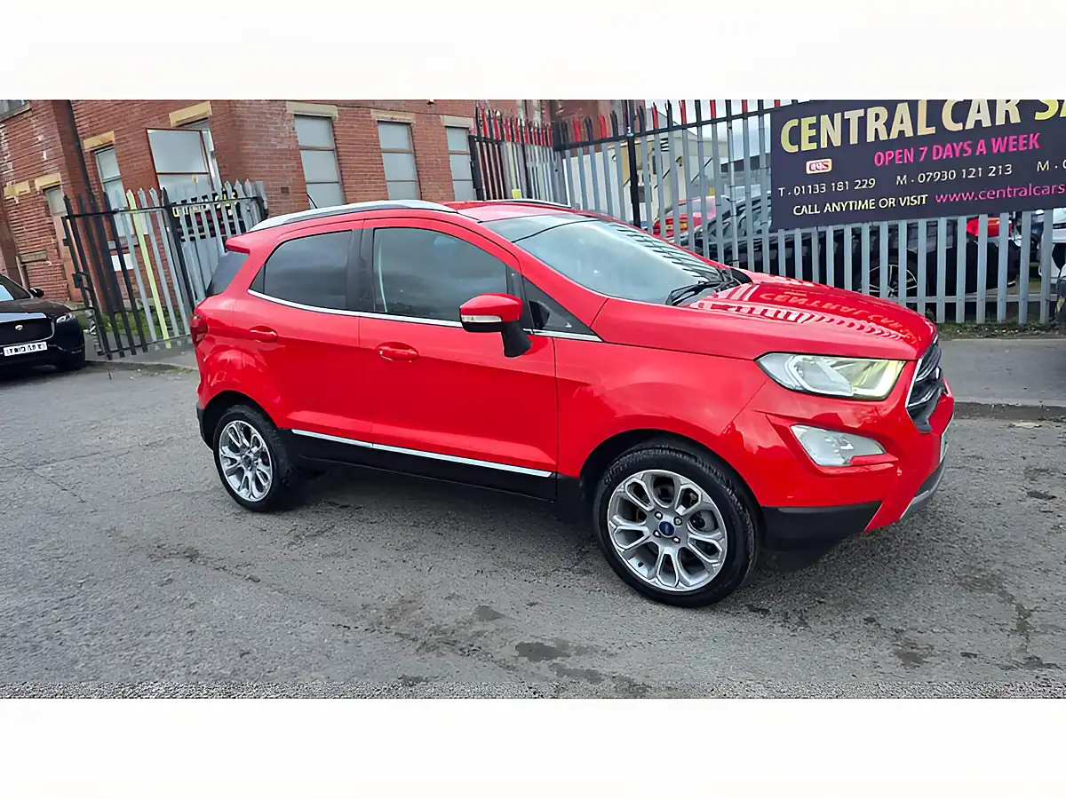 Used 2018 Ford Ecosport Titanium Red - Interior and Exterior details 3