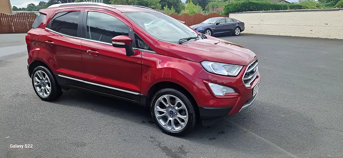 Used 2018 Ford Ecosport Titanium Red - Interior and Exterior details 9