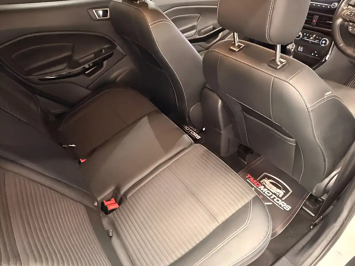 Used 2018 Ford Ecosport Titanium White - Interior and Exterior details 12