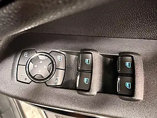 Used 2018 Ford Ecosport Titanium White - Interior and Exterior details 14