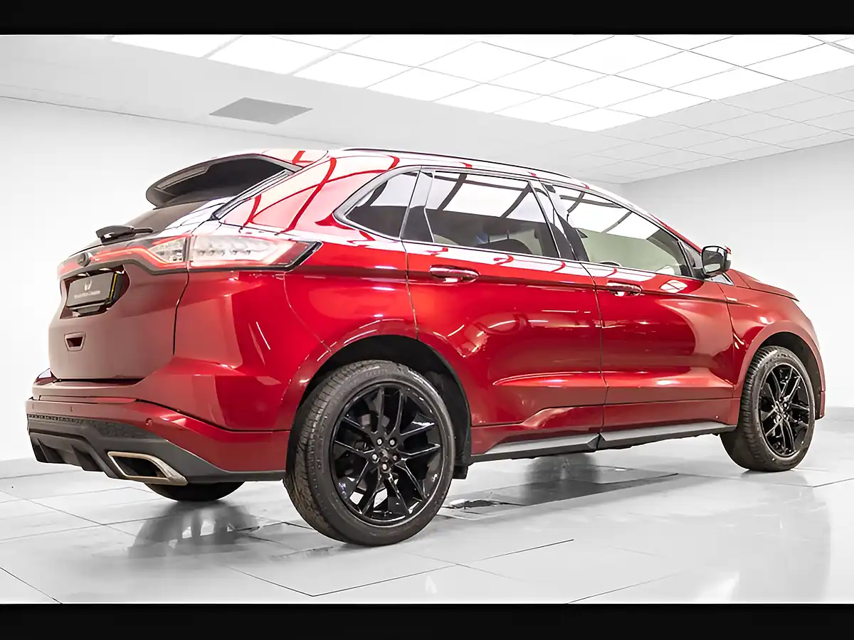 Used 2018 Ford Edge Sport Red - Interior and Exterior details 7