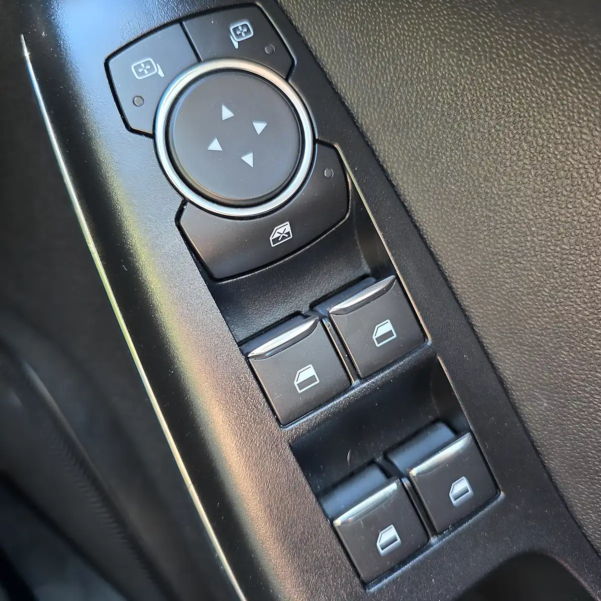 Used 2018 Ford Fiesta Active 1 Edition Moondust Silver Metallic - Interior and Exterior details 17