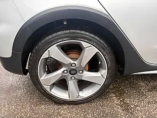 Used 2018 Ford Fiesta Active 1 Silver - Interior and Exterior details 8