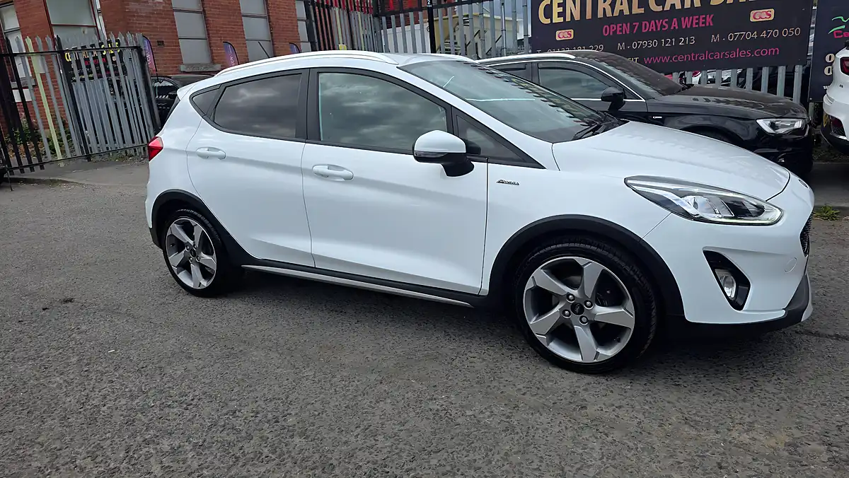 Used 2018 Ford Fiesta Active 1 White - Front View