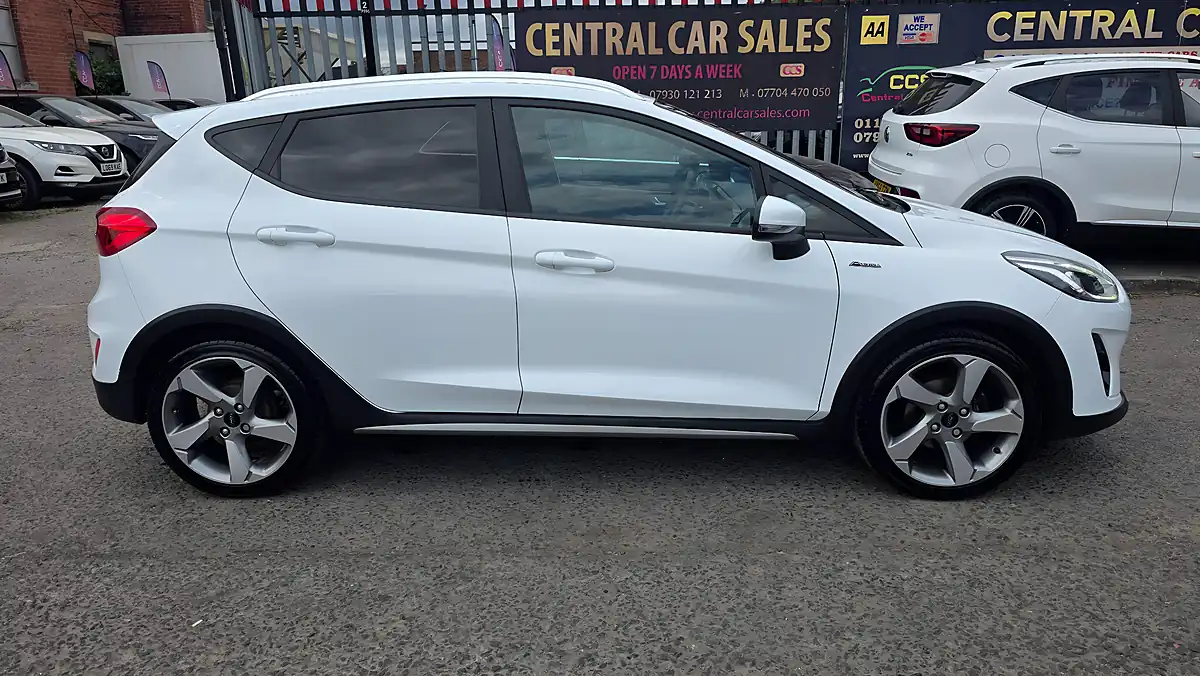 Used 2018 Ford Fiesta Active 1 White - Interior and Exterior details 7
