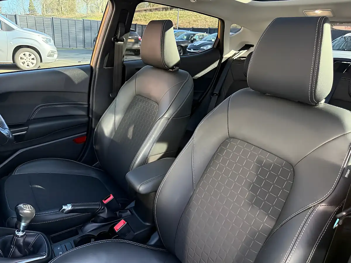 Used 2018 Ford Fiesta Active X Yellow - Interior and Exterior details 20