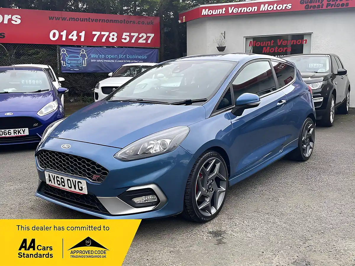 Used 2018 Ford Fiesta ST-2 Blue - Front View