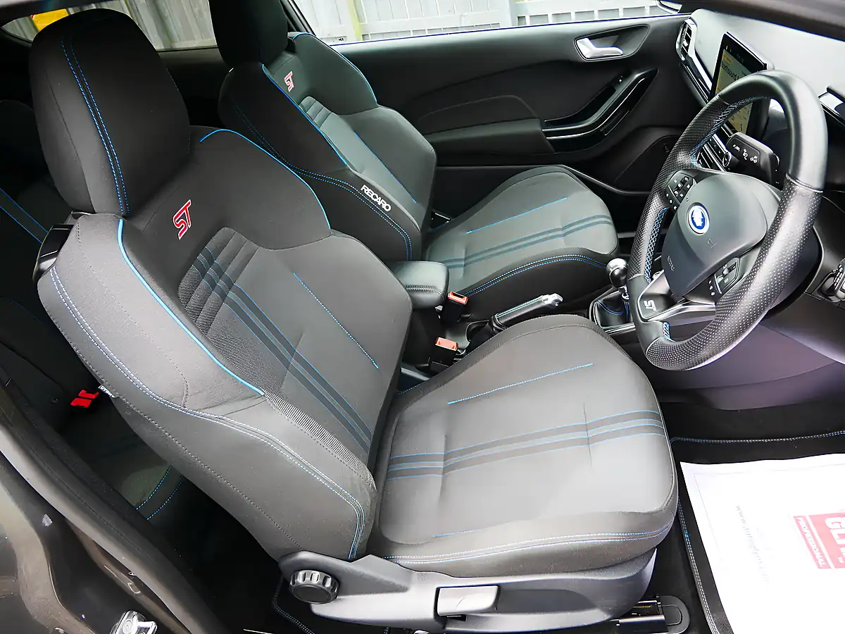 Used 2018 Ford Fiesta ST-2 Grey - Interior and Exterior details 11