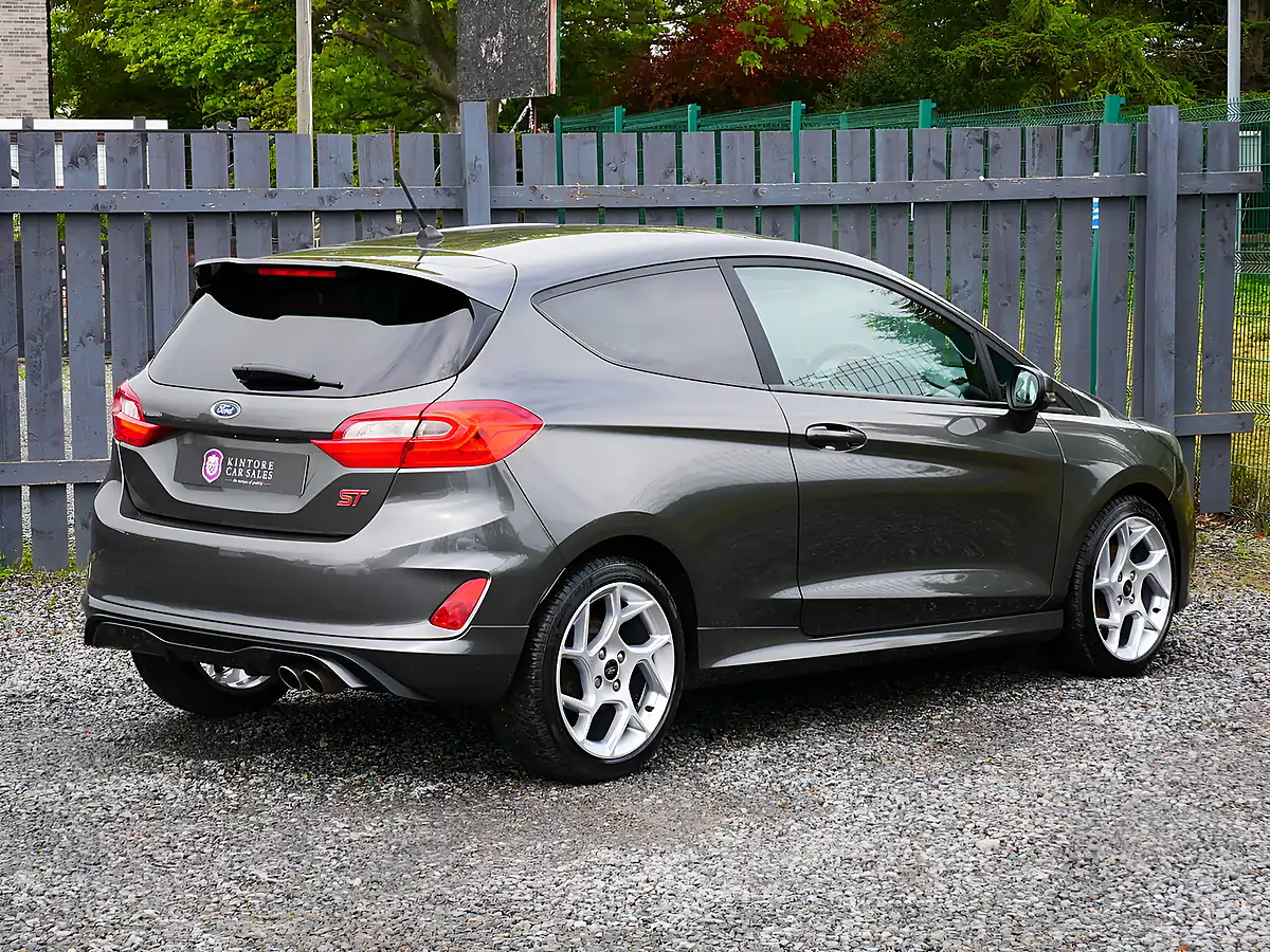 Used 2018 Ford Fiesta ST-2 Grey - Interior and Exterior details 9