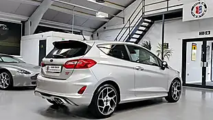 Used 2018 Ford Fiesta ST-2 Silver - Interior and Exterior details 14