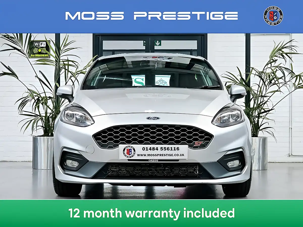 Used 2018 Ford Fiesta ST-2 Silver - Interior and Exterior details 4