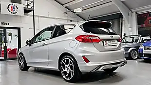 Used 2018 Ford Fiesta ST-2 Silver - Interior and Exterior details 9