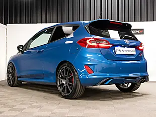 Used 2018 Ford Fiesta ST-3 Blue - Interior and Exterior details 3