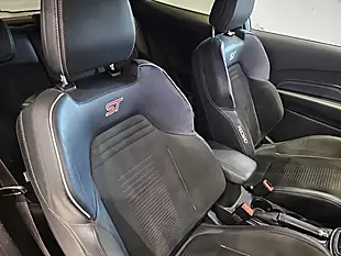 Used 2018 Ford Fiesta ST-3 Frozen White - Interior and Exterior details 12