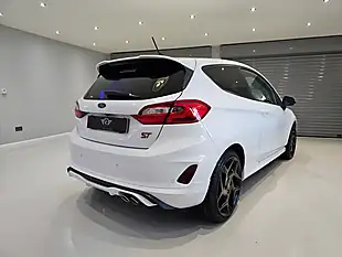 Used 2018 Ford Fiesta ST-3 Frozen White - Interior and Exterior details 4