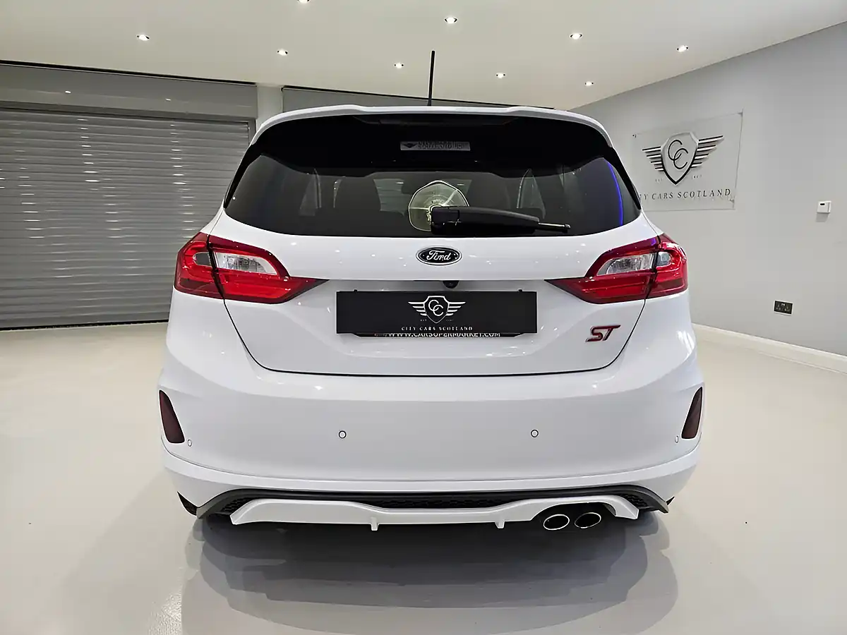 Used 2018 Ford Fiesta ST-3 Frozen White - Interior and Exterior details 5