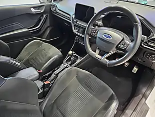 Used 2018 Ford Fiesta ST-3 Frozen White - Interior and Exterior details 9