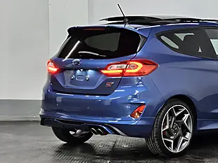 Used 2018 Ford Fiesta ST-3 Performance Blue - Interior and Exterior details 9