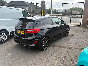 Used 2018 Ford Fiesta ST-Line Black - Interior and Exterior details 3