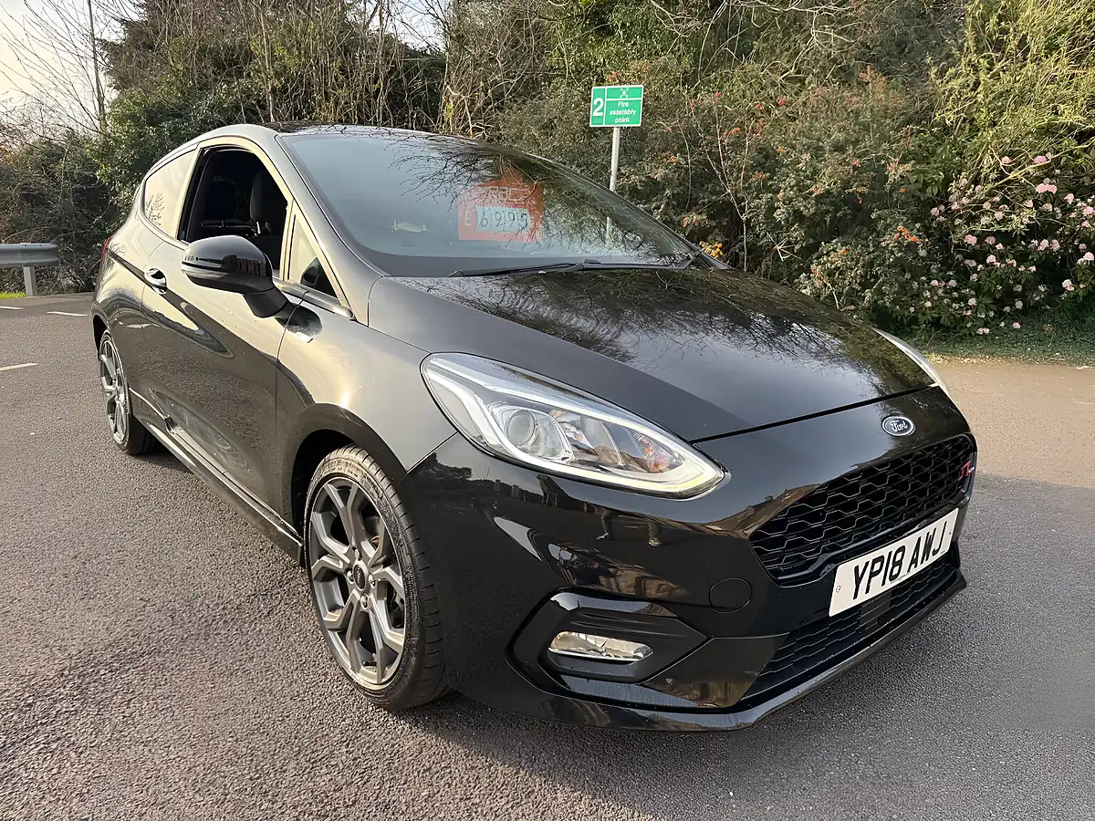 Used 2018 Ford Fiesta ST-Line Black - Interior and Exterior details 3