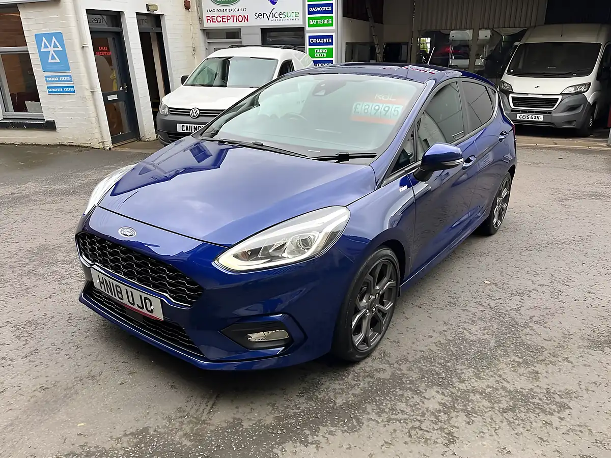 Used 2018 Ford Fiesta ST-Line Blue - Interior and Exterior details 4