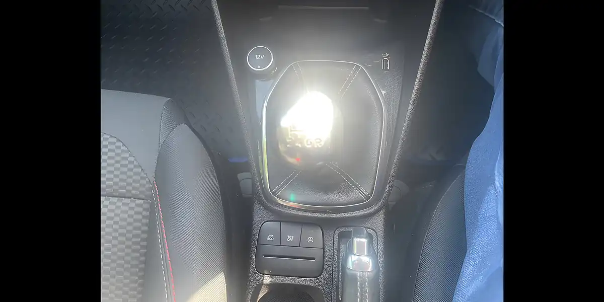 Used 2018 Ford Fiesta ST-Line Blue - Interior and Exterior details 17