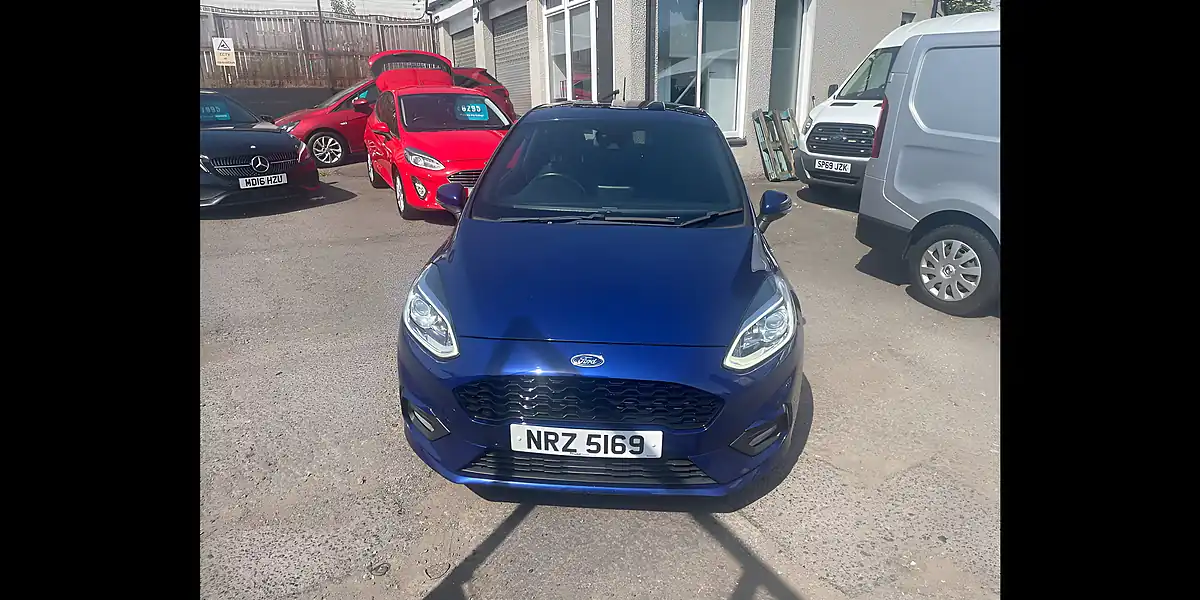 Used 2018 Ford Fiesta ST-Line Blue - Interior and Exterior details 2