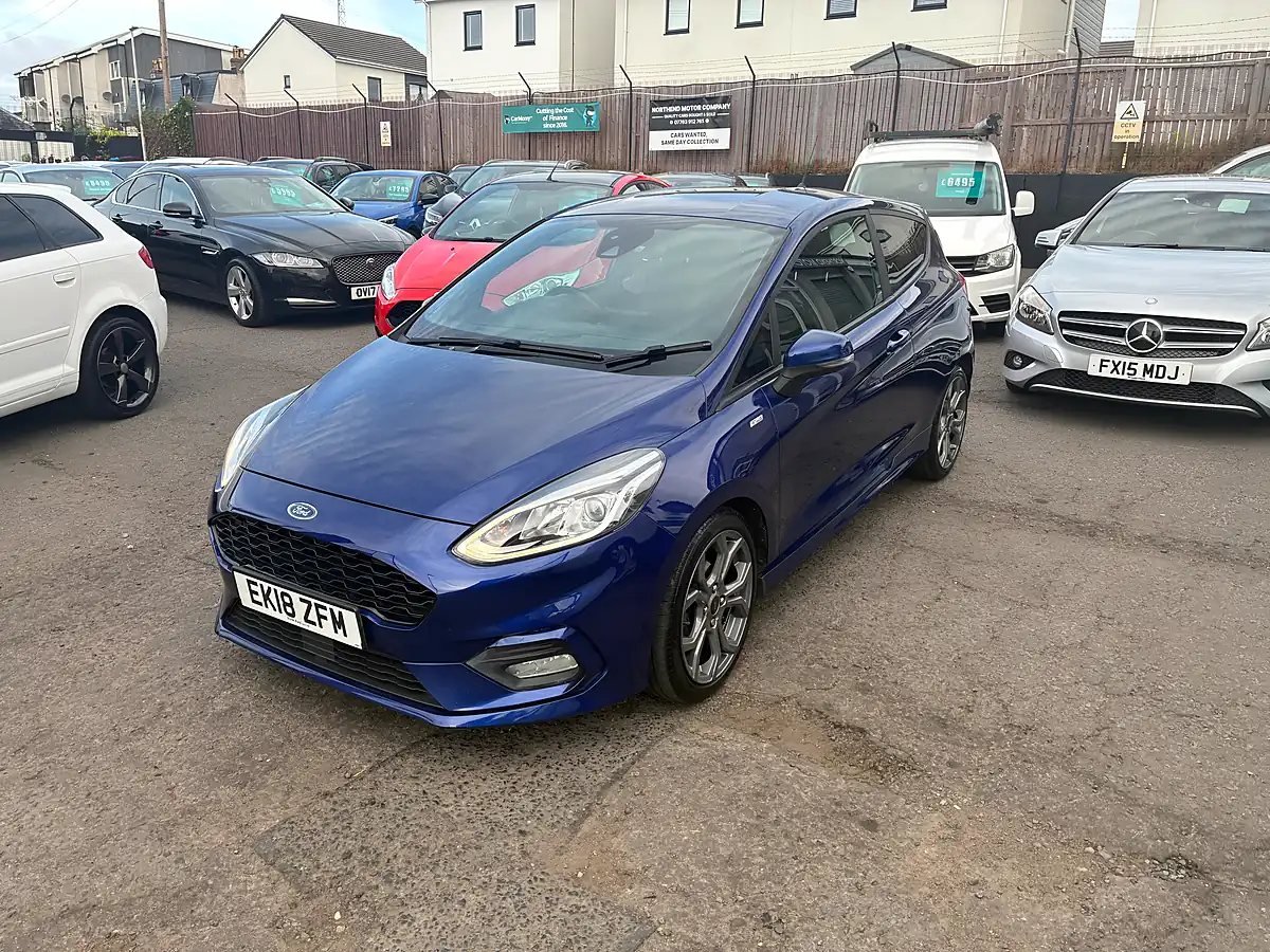Used 2018 Ford Fiesta ST-Line Blue - Interior and Exterior details 7