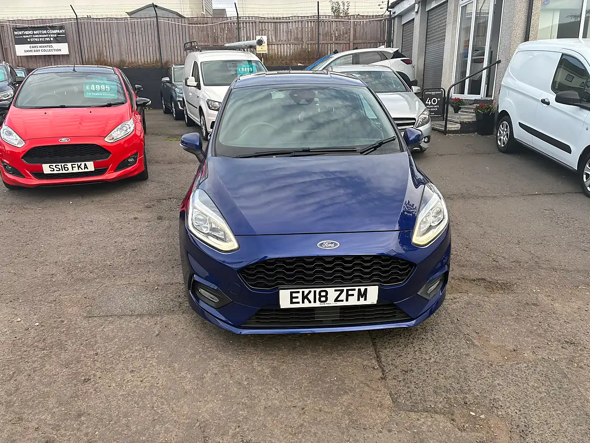 Used 2018 Ford Fiesta ST-Line Blue - Interior and Exterior details 8