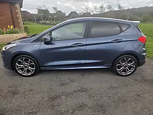 Used 2018 Ford Fiesta ST-Line Blue - Interior and Exterior details 4