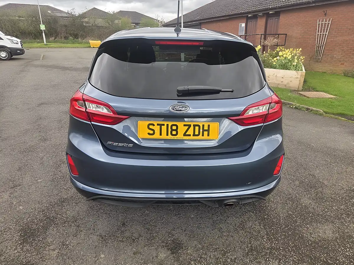 Used 2018 Ford Fiesta ST-Line Blue - Interior and Exterior details 6