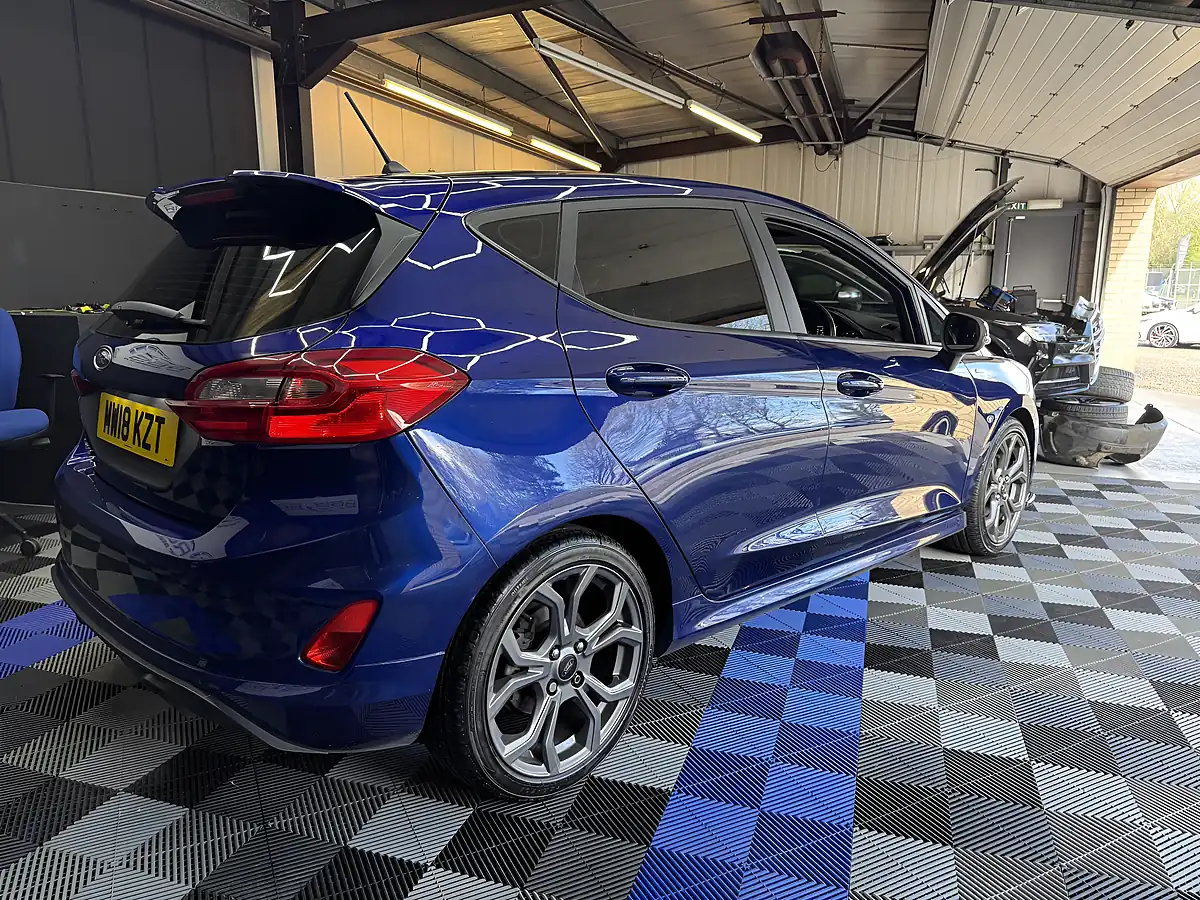 Used 2018 Ford Fiesta ST-Line Blue - Interior and Exterior details 14