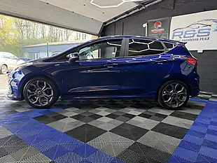 Used 2018 Ford Fiesta ST-Line Blue - Interior and Exterior details 5