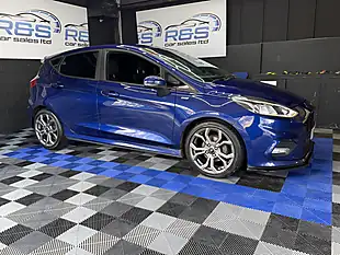 Used 2018 Ford Fiesta ST-Line Blue - Interior and Exterior details 8