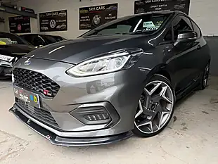 Used 2018 Ford Fiesta ST-Line Grey - Interior and Exterior details 16