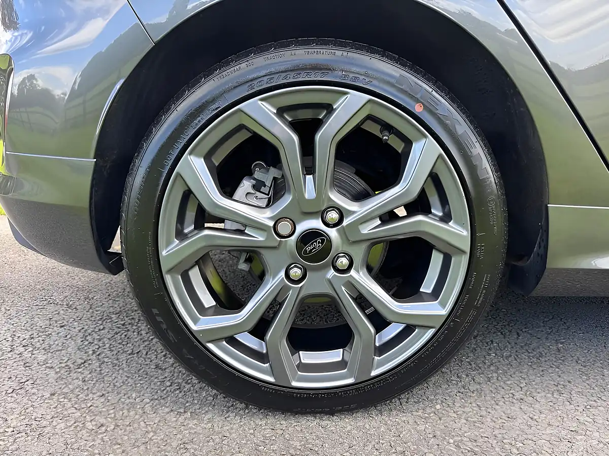 Used 2018 Ford Fiesta ST-Line Grey - Interior and Exterior details 12