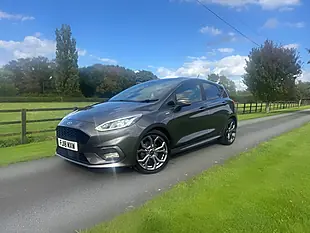 Used 2018 Ford Fiesta ST-Line Grey - Interior and Exterior details 7