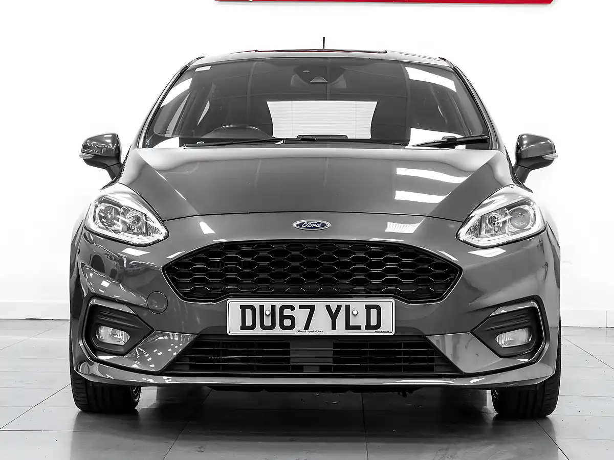 Used 2018 Ford Fiesta ST-Line Grey - Interior and Exterior details 5