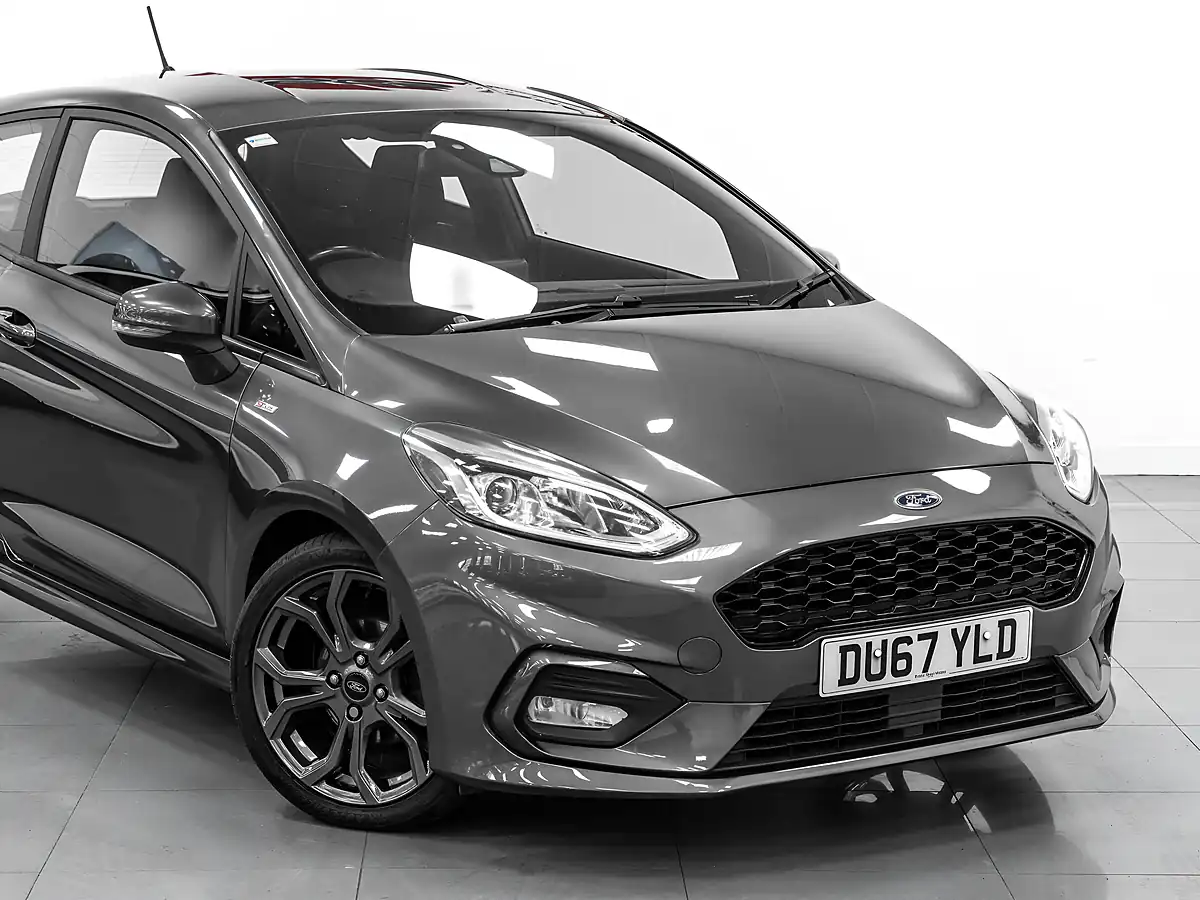 Used 2018 Ford Fiesta ST-Line Grey - Interior and Exterior details 9