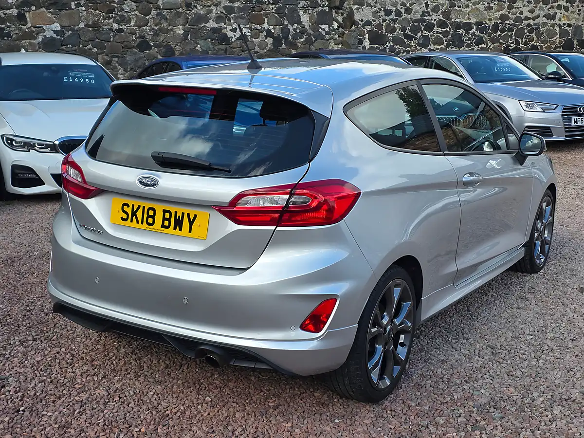 Used 2018 Ford Fiesta ST-Line Moondust Silver - Interior and Exterior details 18