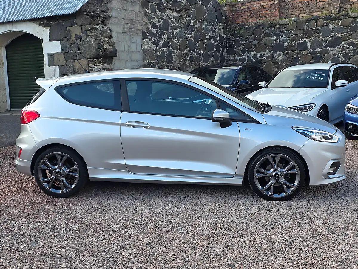 Used 2018 Ford Fiesta ST-Line Moondust Silver - Interior and Exterior details 19