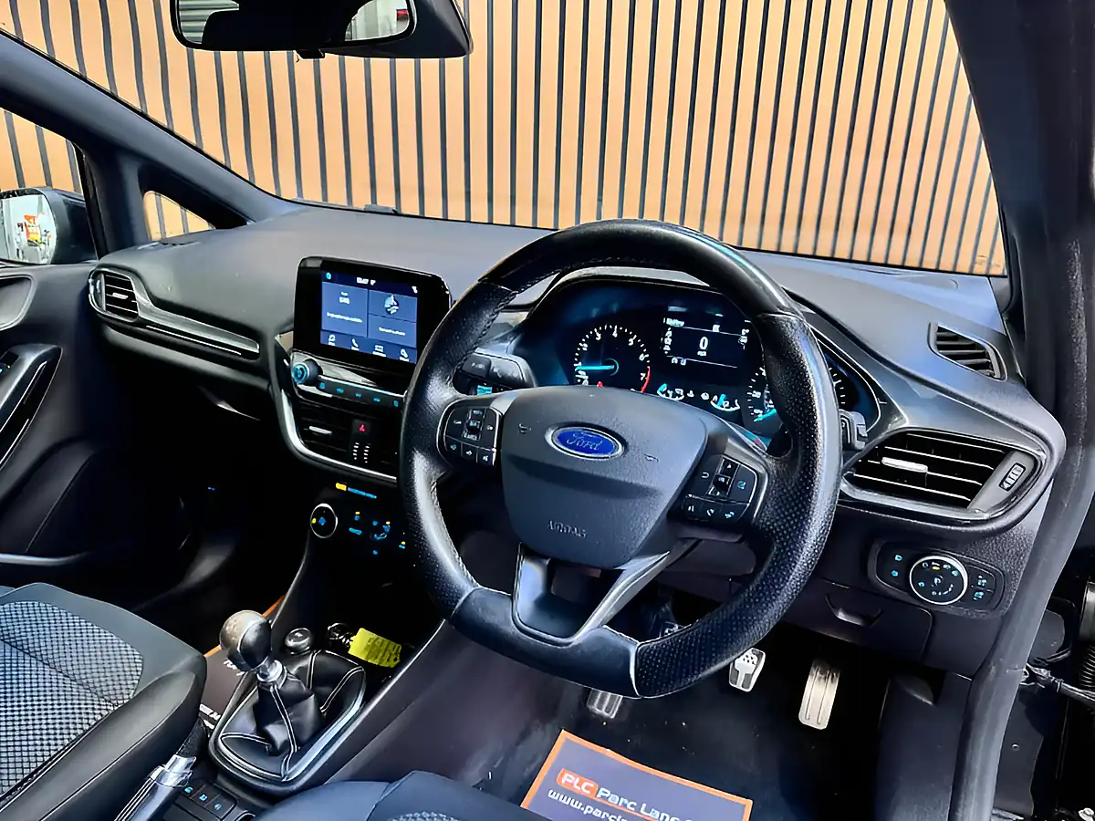 Used 2018 Ford Fiesta ST-Line Panther Black - Interior and Exterior details 12