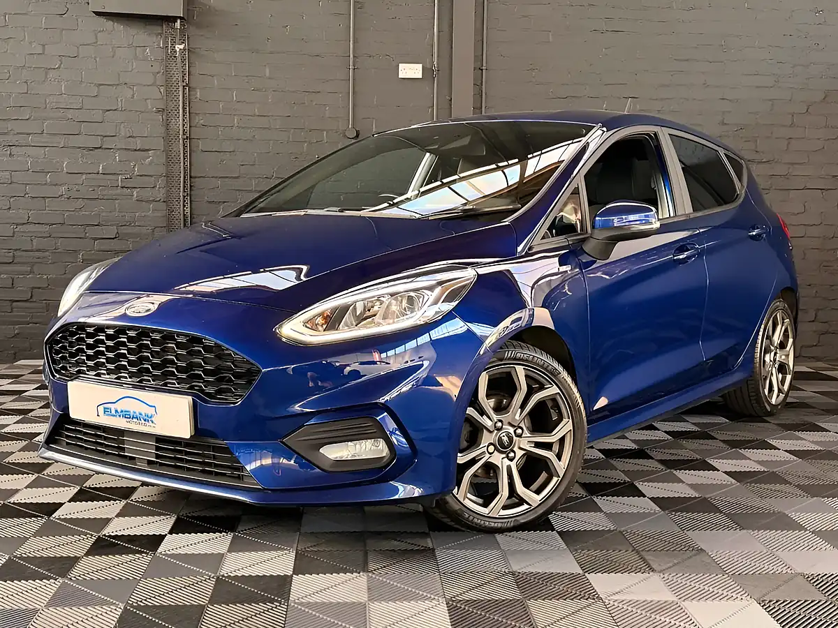 Used 2018 Ford Fiesta ST-Line Performance Blue - Front View