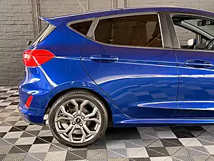 Used 2018 Ford Fiesta ST-Line Performance Blue - Interior and Exterior details 11