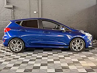 Used 2018 Ford Fiesta ST-Line Performance Blue - Interior and Exterior details 12
