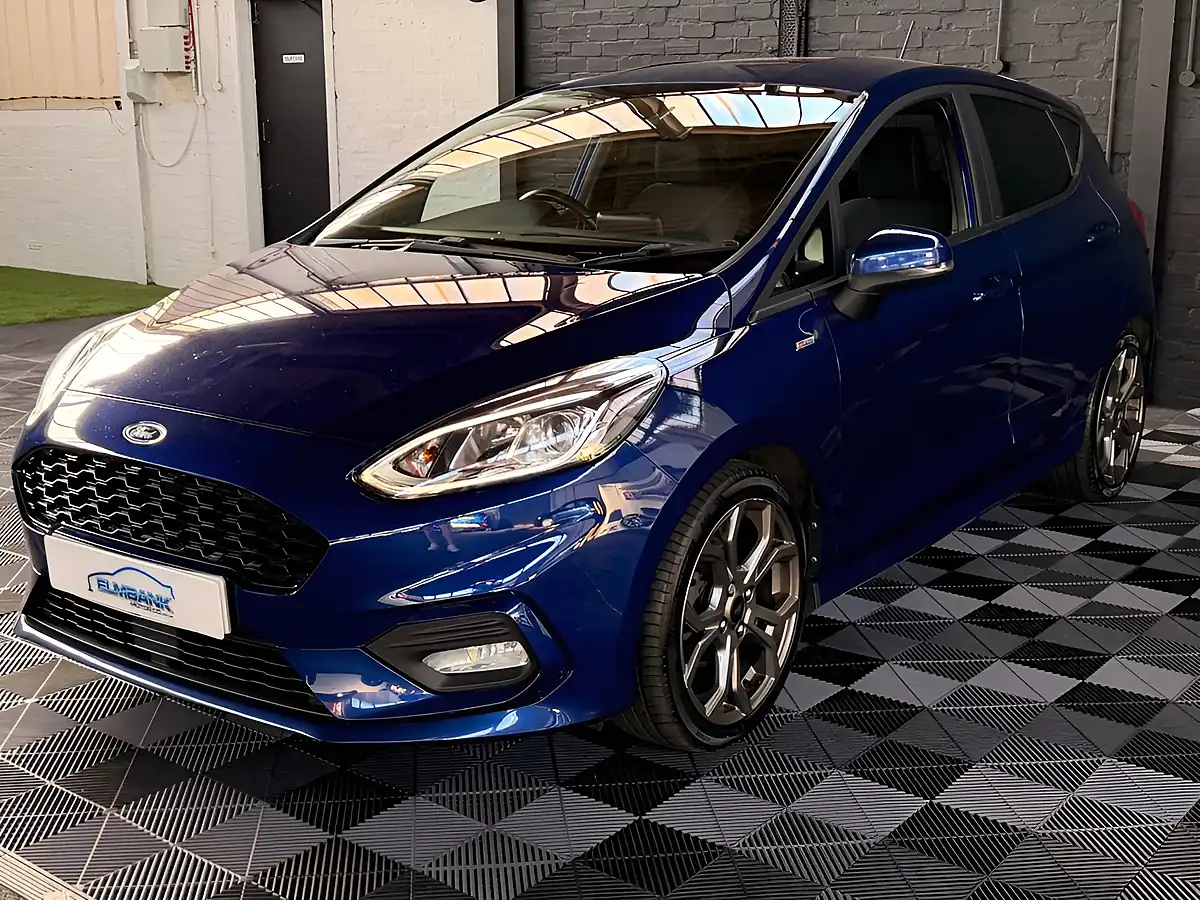 Used 2018 Ford Fiesta ST-Line Performance Blue - Interior and Exterior details 6