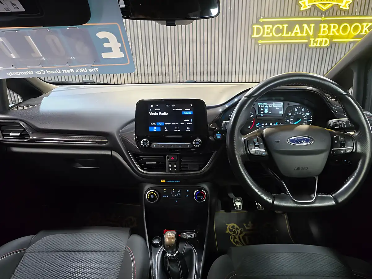 Used 2018 Ford Fiesta ST-Line Red - Interior and Exterior details 19