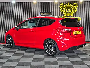 Used 2018 Ford Fiesta ST-Line Red - Interior and Exterior details 5
