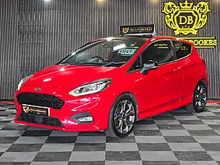 Used 2018 Ford Fiesta ST-Line Red - Interior and Exterior details 7