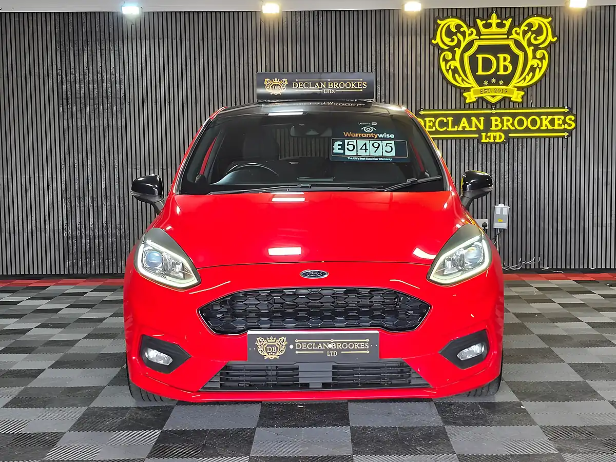 Used 2018 Ford Fiesta ST-Line Red - Interior and Exterior details 8